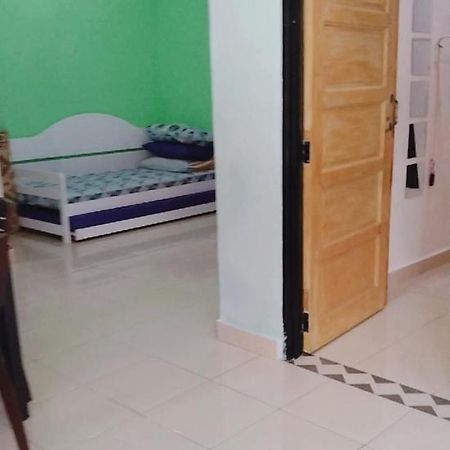 Homestay Sri Ladang Kuala Terengganu Zewnętrze zdjęcie